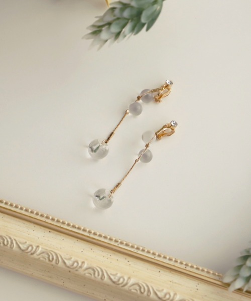 Cupid Heart(キューピッドハート)の「【Cupid Heart】結婚式アクセサリー 大粒クリアパールドロップイヤリング(イヤリング・レディース・ゴールド/シルバー・MEDIUM)」の13枚目の写真