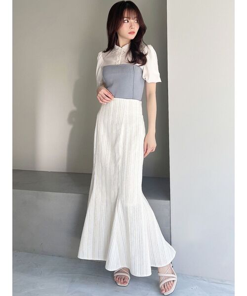 RESEXXY（リゼクシー）の「シャツドッキングニットトップス（ニット/セーター・レディース・ブラック/ベージュ/ブルー・FREE）」の16枚目の写真