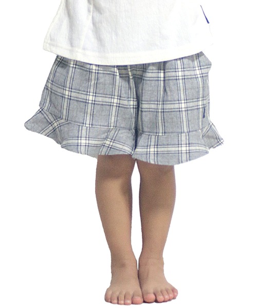 EASTBOY（イーストボーイ）の「EASTBOY イーストボーイ ブランド ロゴ 刺繍 裾フリル ボトムス ハーフパンツ ショートパンツ（スカート・キッズ・グレー/ベージュ・80ｃｍ/130cm/120cm/110cm/100cm/95cm/90cm）」の4枚目の写真