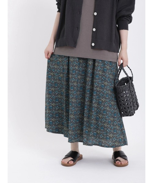 Samansa Mos2（サマンサ モスモス）の「レトロ壁紙風柄スカート（スカート・レディース・ベージュ/ミント/チャコール・ﾌﾘ-）」の10枚目の写真