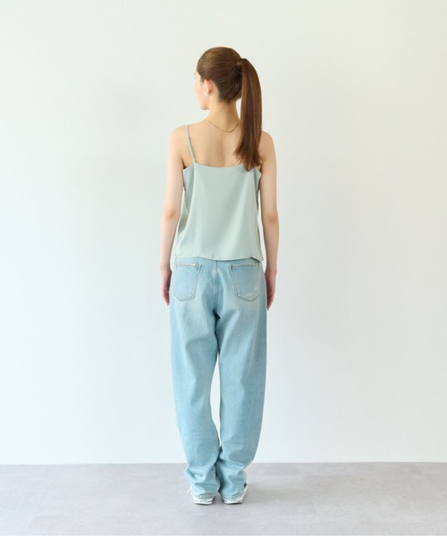 ECRIRE（エクリール）の「上品なツヤ感。ベーシックサテンキャミソール（キャミソール・レディース・ホワイト/ライトグリーン/ベージュ/ブラック/グレー・フリー）」の20枚目の写真