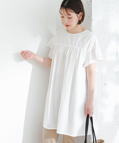 F by ROSSO（エフバイロッソ）の「F by ROSSO　シャドーストライプフリルスリーブチュニック（チュニック・レディース・ブラック/オフホワイト/イエロー・FREE）」の2枚目の写真