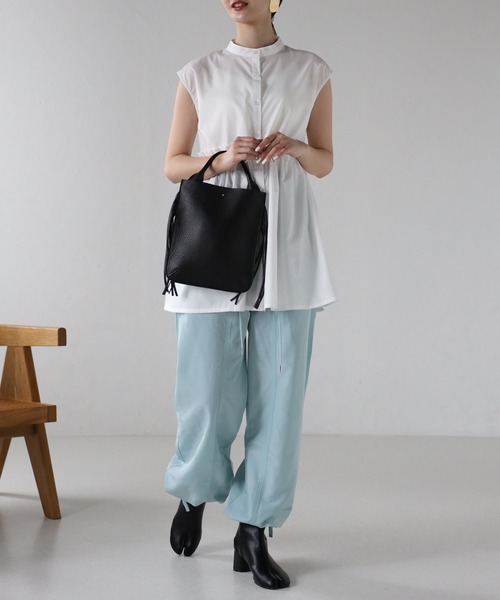 sakishimatokyo（サキシマトーキョー）の「ウエストドロストノースリブラウス（シャツ/ブラウス・レディース・ブラック/オフホワイト/ブルー・FREE）」の12枚目の写真