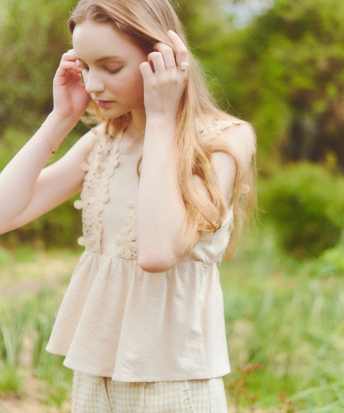 flower（フラワー）の「ブーケビスチェ（キャミソール・レディース・ベージュ/ネイビー・FREE）」の12枚目の写真