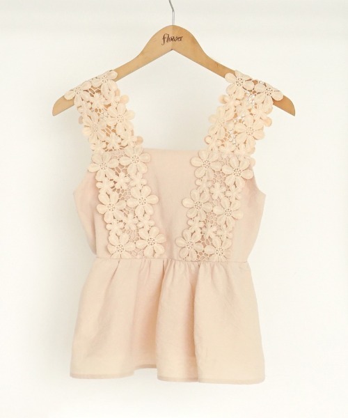 flower（フラワー）の「ブーケビスチェ（キャミソール・レディース・ベージュ/ネイビー・FREE）」の13枚目の写真