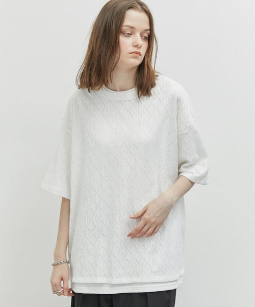 JUNRED（ジュンレッド）の「透かし柄アンサンブルTシャツ（Tシャツ/カットソー・メンズ・ホワイト/ブラック・L/M）」の2枚目の写真