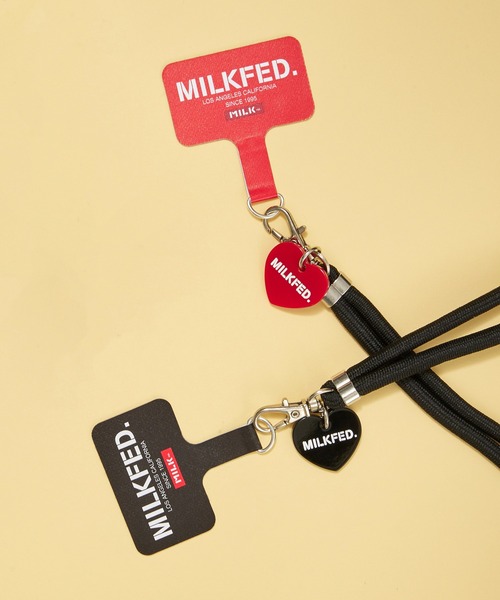 MILKFED.(ミルクフェド)の「MILKFED. PHONE STRAP(スマホグッズ・レディース・ブラック/レッド・ONE SIZE)」の9枚目の写真