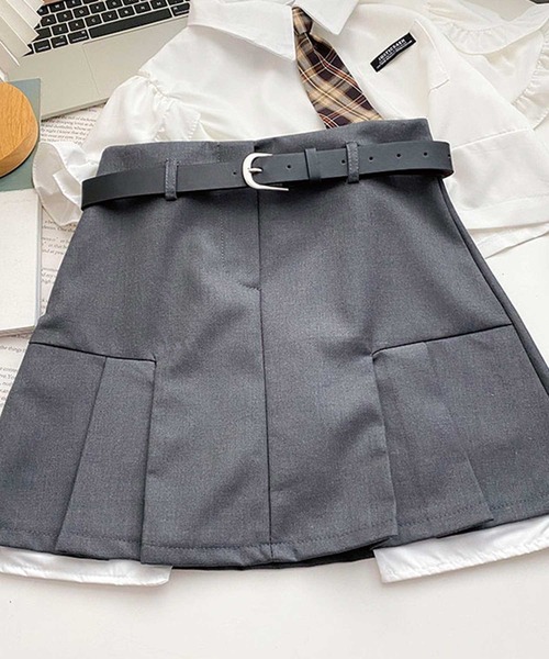 SPIGA（スピーガ）の「ﾍﾞﾙﾄ付裾ﾌﾟﾘｰﾂﾐﾆｽｶｰﾄ（スカート・レディース・グレー/ブラック・MEDIUM/SMALL）」の17枚目の写真