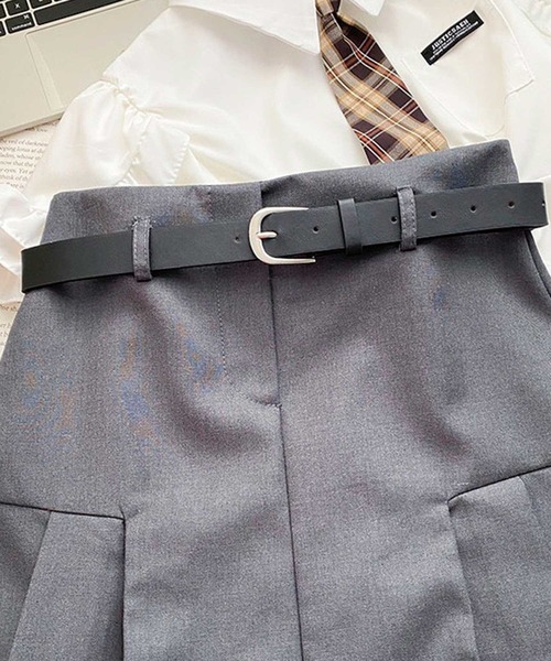 SPIGA（スピーガ）の「ﾍﾞﾙﾄ付裾ﾌﾟﾘｰﾂﾐﾆｽｶｰﾄ（スカート・レディース・グレー/ブラック・MEDIUM/SMALL）」の9枚目の写真