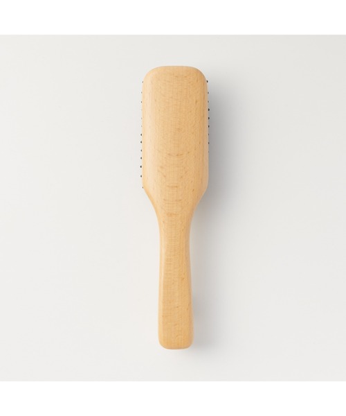 無印良品（ムジルシリョウヒン）の「ブナ材ヘアブラシ　全長約２０ｃｍ（ヘアブラシ・レディース・ナチュラル・FREE）」の2枚目の写真
