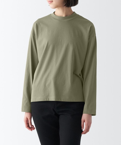 無印良品（ムジルシリョウヒン）の「天竺編みクルーネック長袖Ｔシャツ（Tシャツ/カットソー・レディース・スモーキーグリーン系/ブラック/イエロー系3/ホワイト/レンガ/ライトブルー・XS/XL/XXL/M/L/S）」の3枚目の写真
