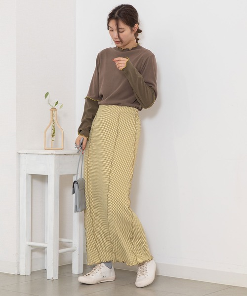 POU DOU DOU（プードゥドゥ）の「カットジャガードメロー切替えIラインスカート（スカート・レディース・スミクロ/イエロー・3）」の7枚目の写真
