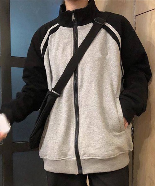 gossip!ロサンゼルス(ゴシップロサンゼルス)の「YUGA ベースボールジャケット カーディガン(スタジャン・レディース・グレー/ブラック・FREE)」の16枚目の写真