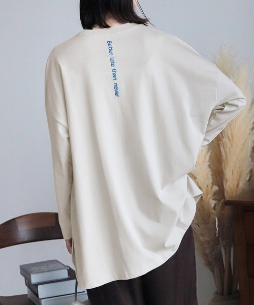 reca(レカ)の「二重織バック刺繍ロンT(Tシャツ/カットソー・レディース・オートミール/チャコール/グレイッシュベージュ/イエロー/ナチュラル・FREE)」の4枚目の写真