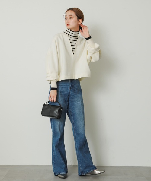 SENSE OF PLACE by URBAN RESEARCH（センスオブプレイスバイアーバンリサーチ）の「Vネッククロップドトップ（Tシャツ/カットソー・レディース・ブラック/パープル/アイボリー・ONE）」の11枚目の写真