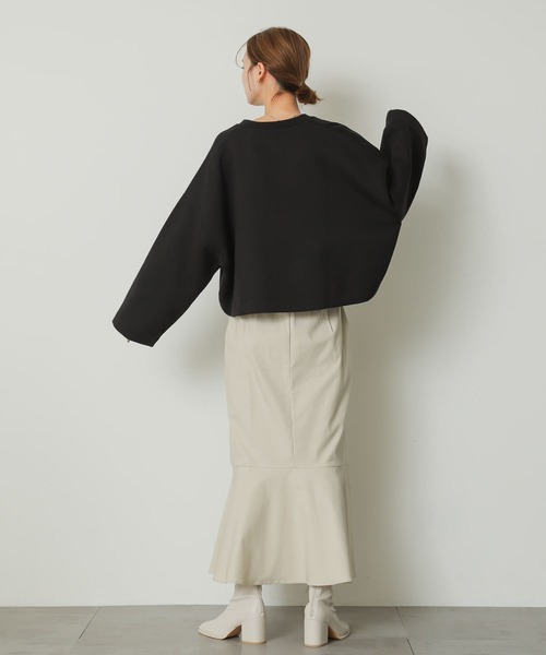 SENSE OF PLACE by URBAN RESEARCH（センスオブプレイスバイアーバンリサーチ）の「Vネッククロップドトップ（Tシャツ/カットソー・レディース・ブラック/パープル/アイボリー・ONE）」の20枚目の写真