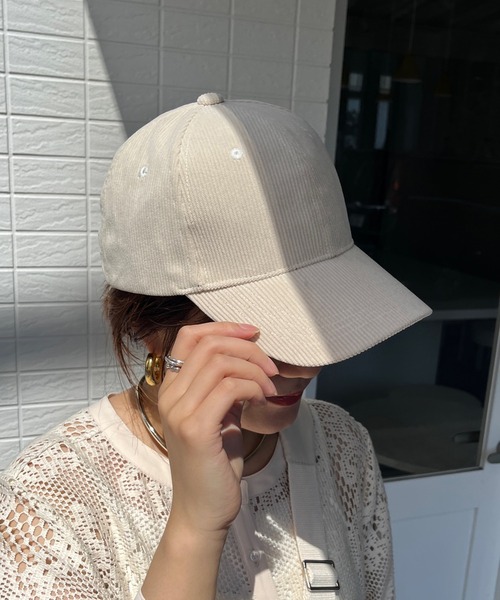 DouDou（ドゥドゥ）の「コーデュロイキャップ（キャップ・レディース・ブラウン/ベージュ/ブラック・FREE）」の14枚目の写真