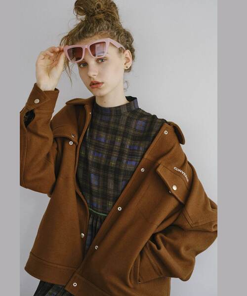 CLANE(クラネ)の「【CONVERSE TOKYO × CLANE】PATCH MELTON BLOUSON(ブルゾン・レディース・ブラック/ブラウン・FREE)」の4枚目の写真