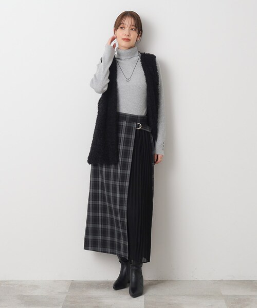 DRESKIP(ドレスキップ)の「◆チェック柄×サイドプリーツ Aラインスカート(スカート・レディース・ブラック系1/ブルー系その他3/キャメル・04/02/03)」の16枚目の写真