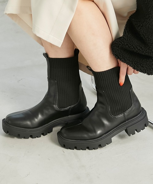 Chaco closet（チャコ クローゼット）の「タンクソールソックスブーツ（ブーツ・レディース・オリーブ/ブラック/ブラウン・M/L/S）」の13枚目の写真