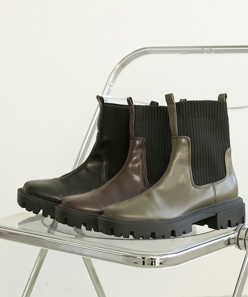 Chaco closet（チャコ クローゼット）の「タンクソールソックスブーツ（ブーツ・レディース・オリーブ/ブラック/ブラウン・M/L/S）」の4枚目の写真