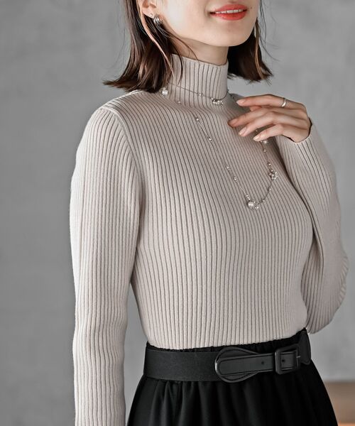 rps（アールピーエス）の「ハイネックリブニットプルオーバー（ニット/セーター・レディース・ベージュ系その他/ダークグリーン/アイボリー/グレイッシュブルー/ピンク/ブラック/杢グレー/ブラック系その他2/ホワイト系その他4・M/L）」の6枚目の写真