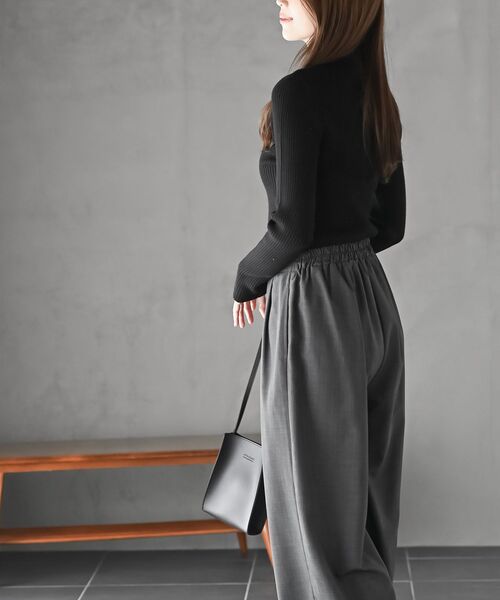 rps（アールピーエス）の「ハイネックリブニットプルオーバー（ニット/セーター・レディース・ベージュ系その他/ダークグリーン/アイボリー/グレイッシュブルー/ピンク/ブラック/杢グレー/ブラック系その他2/ホワイト系その他4・M/L）」の22枚目の写真