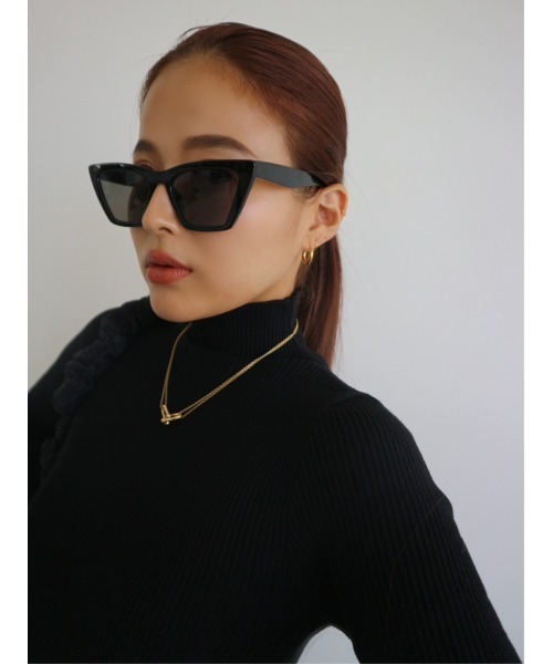 TRUNC（トランクエイティーエイト）の「Finger Hole Rib Turtleneck（ニット/セーター・レディース・ブラック/アイボリー/ブルー・FREE）」の12枚目の写真