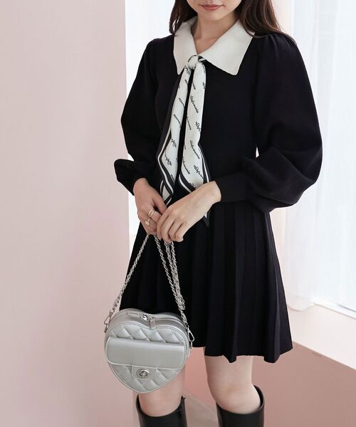 MAJESTIC LEGON(マジェスティックレゴン)の「ハートキルティングバッグ(ショルダーバッグ・レディース・ブラック/シルバー/レッド・FREE)」の9枚目の写真