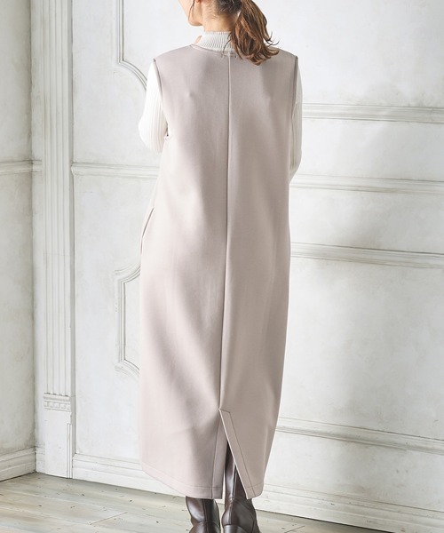 Honeys（ハニーズ）の「キーネックジャンパースカート（ジャンパースカート・レディース・ブラック/グレイッシュベージュ/カーキ・M/S/3L/LL/L）」の17枚目の写真