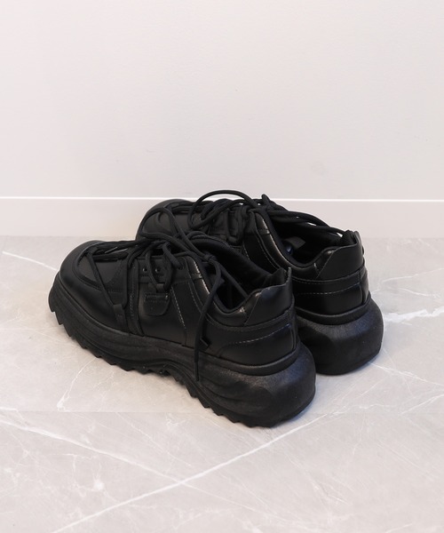 shoes365(シューズスリーシックスファイヴ)の「【shoes365】個性装飾靴紐 スクエアトゥ厚底スニーカー(スニーカー・メンズ・ブラック・24.5cm/26.5cm/25.0cm/27.0cm/25.5cm/26.0cm)」の11枚目の写真
