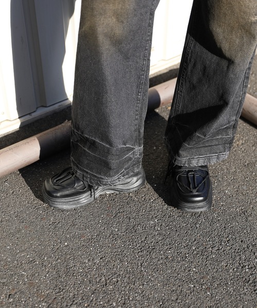 shoes365(シューズスリーシックスファイヴ)の「【shoes365】個性装飾靴紐 スクエアトゥ厚底スニーカー(スニーカー・メンズ・ブラック・24.5cm/26.5cm/25.0cm/27.0cm/25.5cm/26.0cm)」の7枚目の写真