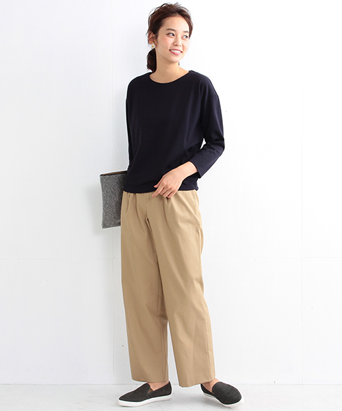 BEAMS LIGHTS Women's（ビームスライツ ウィメンズ）の「BEAMS LIGHTS / ウォッシャブル 1タック ワイド チノパンツ（その他パンツ・レディース・ベージュ/カーキ/ネイビー・38/36）」の19枚目の写真