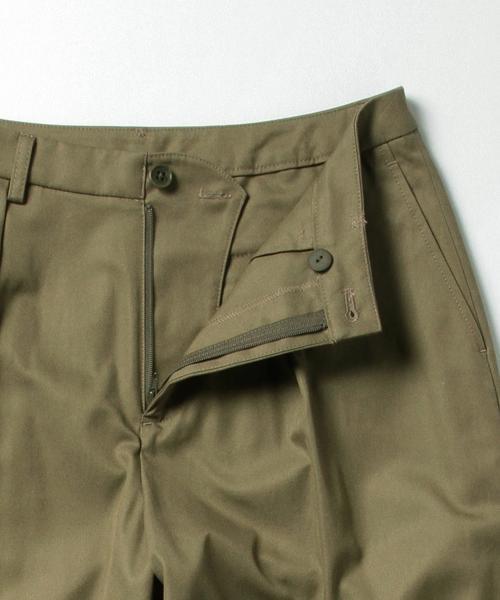 BEAMS LIGHTS Women's（ビームスライツ ウィメンズ）の「BEAMS LIGHTS / ウォッシャブル 1タック ワイド チノパンツ（その他パンツ・レディース・ベージュ/カーキ/ネイビー・38/36）」の6枚目の写真