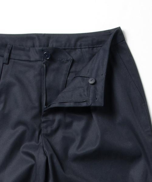 BEAMS LIGHTS Women's（ビームスライツ ウィメンズ）の「BEAMS LIGHTS / ウォッシャブル 1タック ワイド チノパンツ（その他パンツ・レディース・ベージュ/カーキ/ネイビー・38/36）」の10枚目の写真