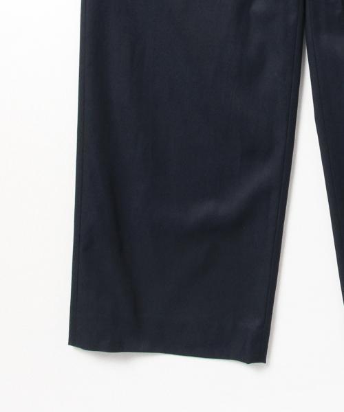 BEAMS LIGHTS Women's（ビームスライツ ウィメンズ）の「BEAMS LIGHTS / ウォッシャブル 1タック ワイド チノパンツ（その他パンツ・レディース・ベージュ/カーキ/ネイビー・38/36）」の4枚目の写真