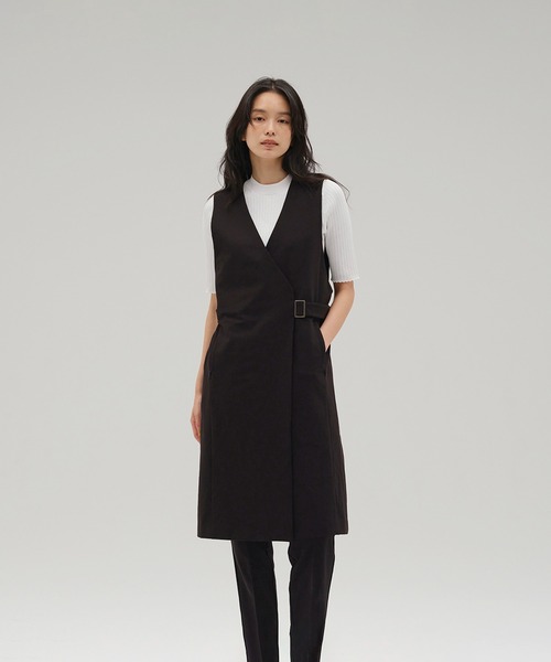 NEW BALANCE(ニューバランス)の「MET24 Long Gilet Dress(つなぎ/オールインワン・レディース・ブラック/グレー・MEDIUM/SMALL)」の2枚目の写真