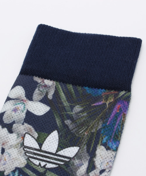 adidas（アディダス）の「オリジナルス 靴下[DARK FLORAL SOCKS]（ソックス/靴下・レディース・ブルー系その他・24.0～26.0cm/27.0～29.0cm/22.0～24.0cm）」の3枚目の写真