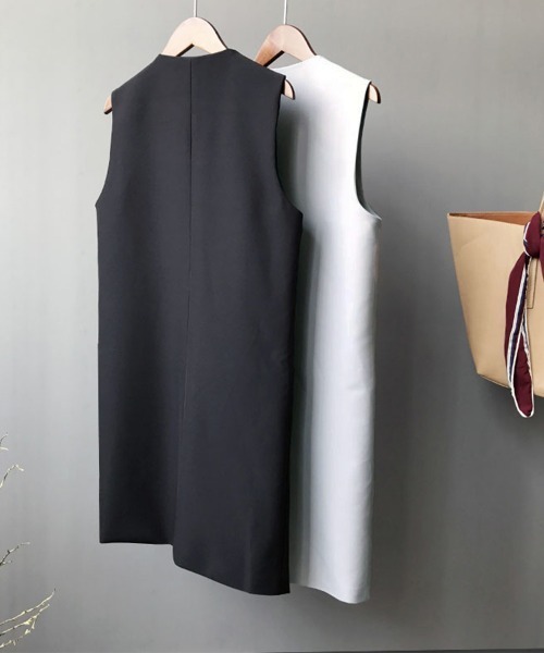 Miniministore(ミニミニストア)の「ロング テーラードジレ レディース韓国風(ベスト・レディース・ライトグレー/ブラック・S/L/M)」の12枚目の写真