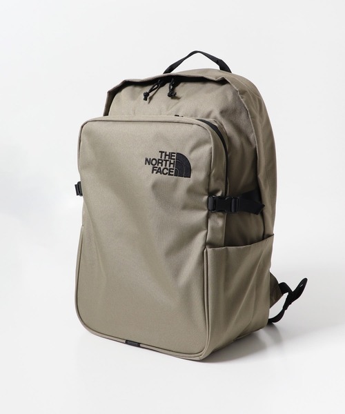 THE NORTH FACE（ザノースフェイス）の「THE NORTH FACE　Boulder Daypack（バックパック/リュック・メンズ・グレー系その他/ブラック/グレー・ONE SIZE）」の12枚目の写真