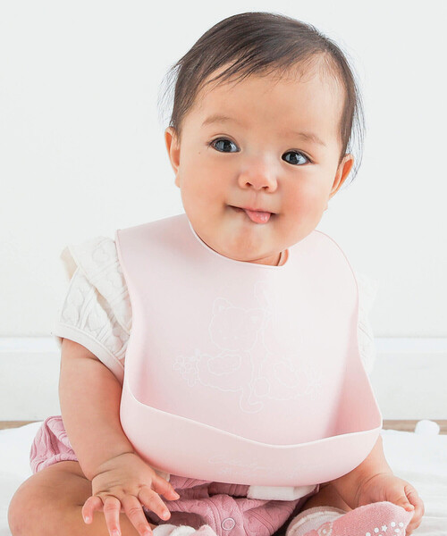 SLAP SLIP BABY（スラップスリップベビー）の「シリコンお食事スタイ+ケースセットベビー（スタイ/よだれかけ・キッズ・ピンク/オフホワイト/ブルー/イエロー・FREE）」の2枚目の写真