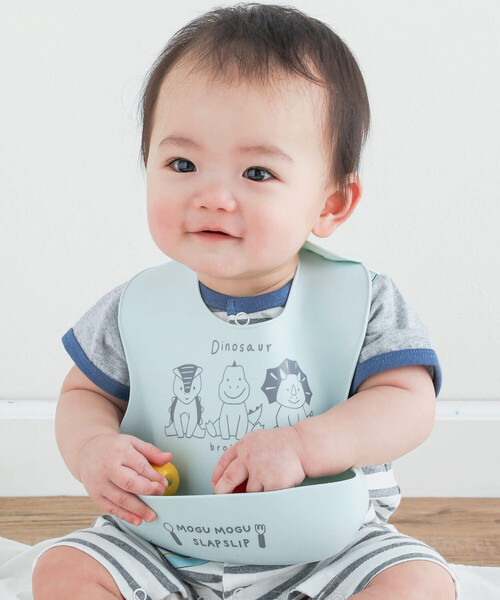 SLAP SLIP BABY（スラップスリップベビー）の「シリコンお食事スタイ+ケースセットベビー（スタイ/よだれかけ・キッズ・ピンク/オフホワイト/ブルー/イエロー・FREE）」の3枚目の写真