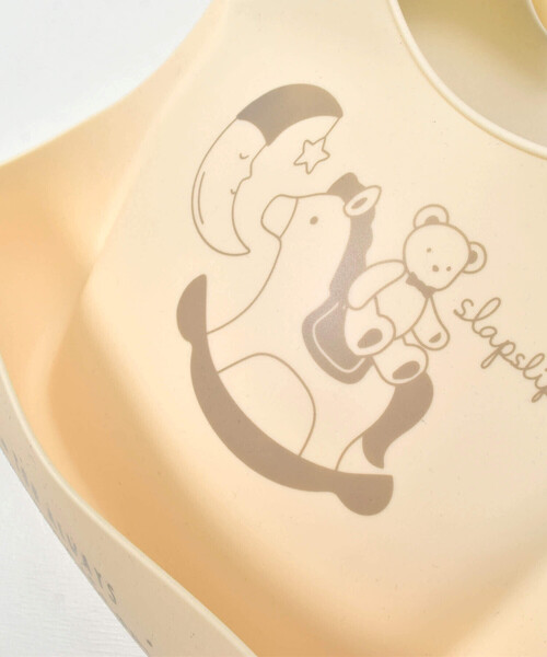 SLAP SLIP BABY（スラップスリップベビー）の「シリコンお食事スタイ+ケースセットベビー（スタイ/よだれかけ・キッズ・ピンク/オフホワイト/ブルー/イエロー・FREE）」の9枚目の写真