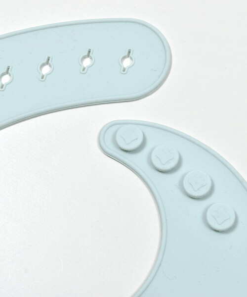 SLAP SLIP BABY（スラップスリップベビー）の「シリコンお食事スタイ+ケースセットベビー（スタイ/よだれかけ・キッズ・ピンク/オフホワイト/ブルー/イエロー・FREE）」の18枚目の写真