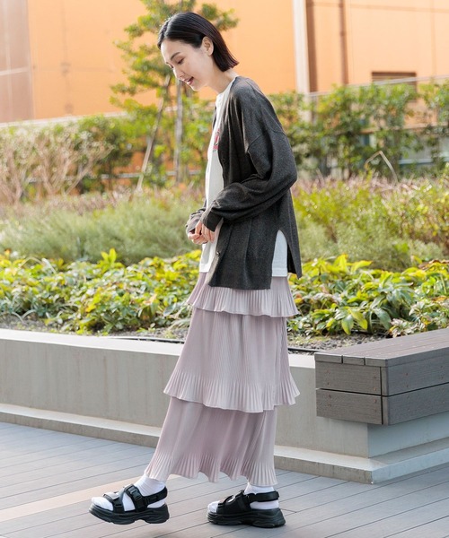 LAKOLE（ラコレ）の「ラメシアーVカーディガン / 112935（カーディガン/ボレロ・レディース・ライム/アイボリー/チャコールグレー・FREE）」の5枚目の写真