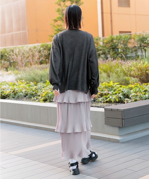 LAKOLE（ラコレ）の「ラメシアーVカーディガン / 112935（カーディガン/ボレロ・レディース・ライム/アイボリー/チャコールグレー・FREE）」の6枚目の写真