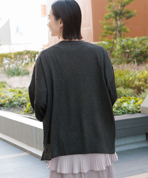 LAKOLE（ラコレ）の「ラメシアーVカーディガン / 112935（カーディガン/ボレロ・レディース・ライム/アイボリー/チャコールグレー・FREE）」の8枚目の写真