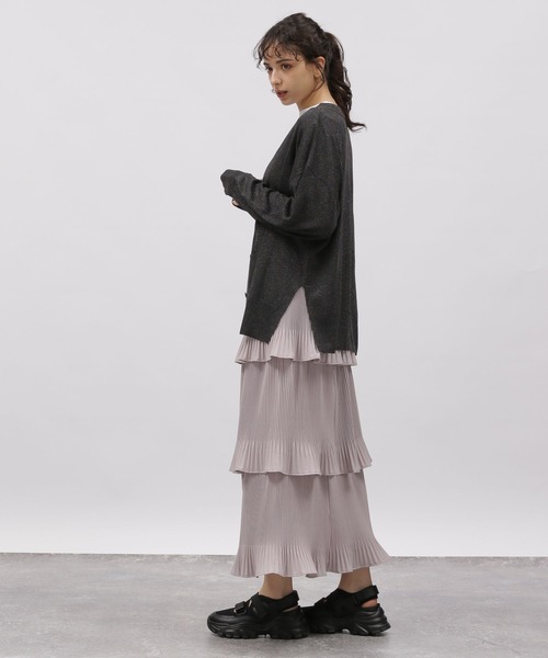 LAKOLE（ラコレ）の「ラメシアーVカーディガン / 112935（カーディガン/ボレロ・レディース・ライム/アイボリー/チャコールグレー・FREE）」の15枚目の写真