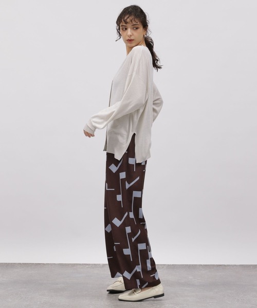 LAKOLE（ラコレ）の「ラメシアーVカーディガン / 112935（カーディガン/ボレロ・レディース・ライム/アイボリー/チャコールグレー・FREE）」の9枚目の写真