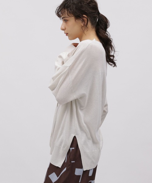 LAKOLE（ラコレ）の「ラメシアーVカーディガン / 112935（カーディガン/ボレロ・レディース・ライム/アイボリー/チャコールグレー・FREE）」の12枚目の写真